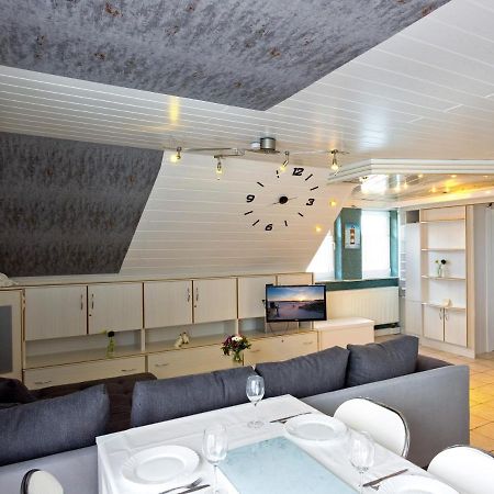Ferienwohnung FeWo Weltenbummler Dorum Exterior foto