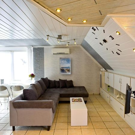 Ferienwohnung FeWo Weltenbummler Dorum Exterior foto